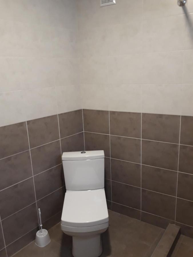 2 Bedroom Apartment In Chugureti Tbilisi Exterior photo